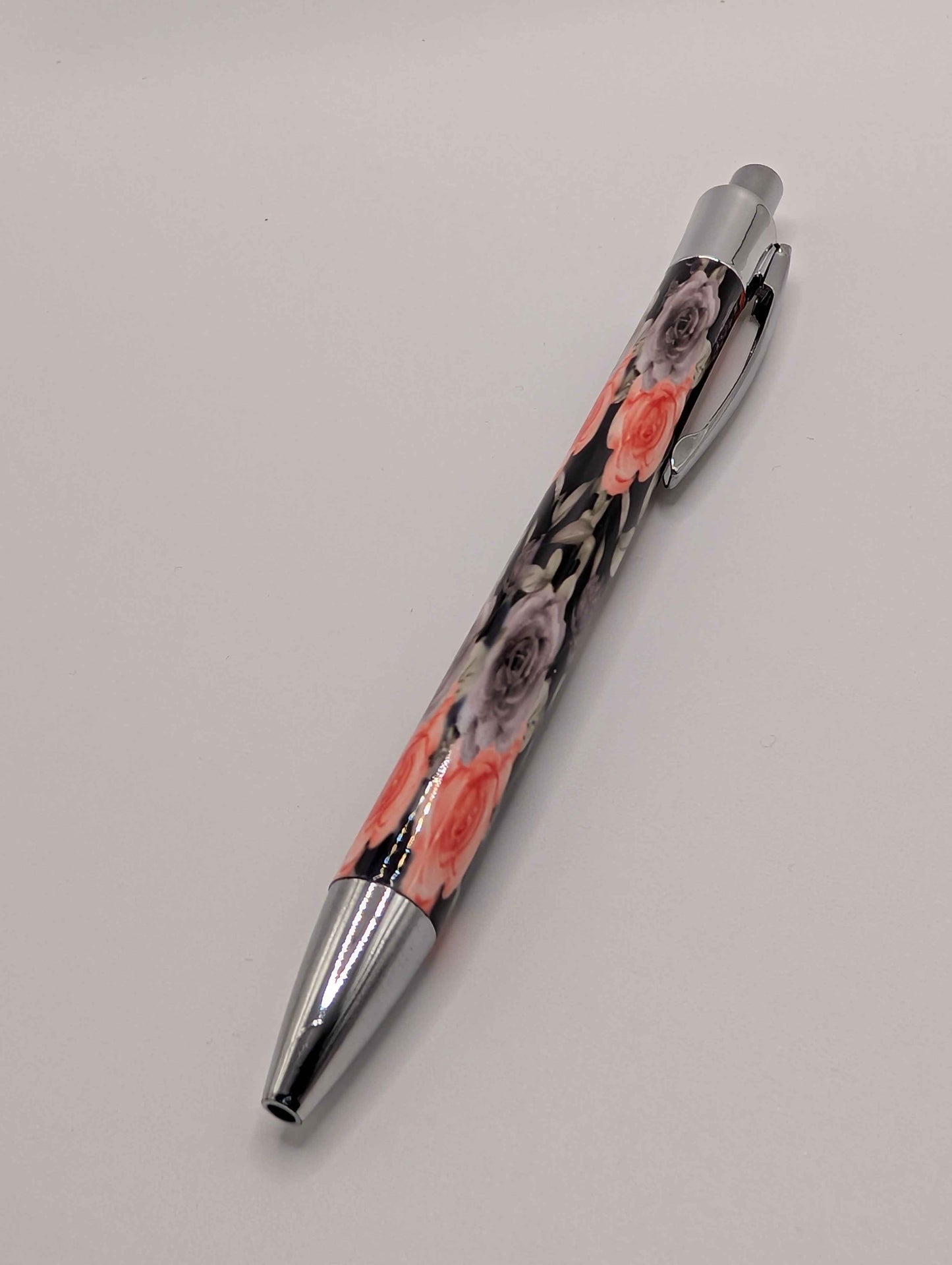 Floral pen