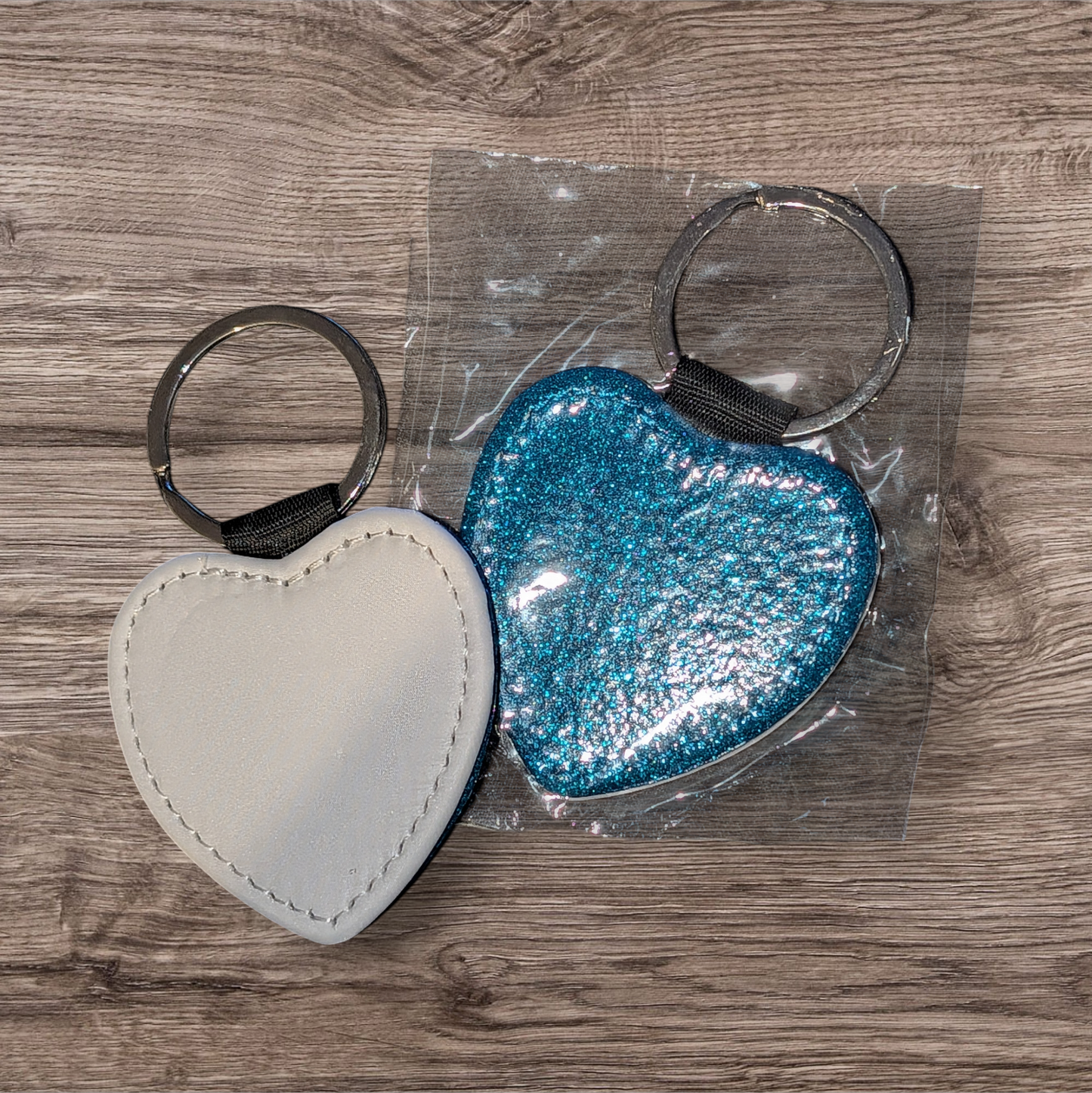 heart faux leather keyring